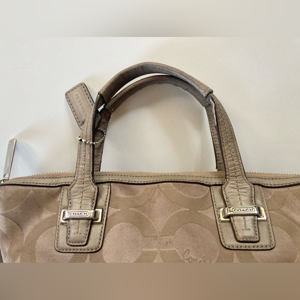 Coach Bag - Picture 7 of 10